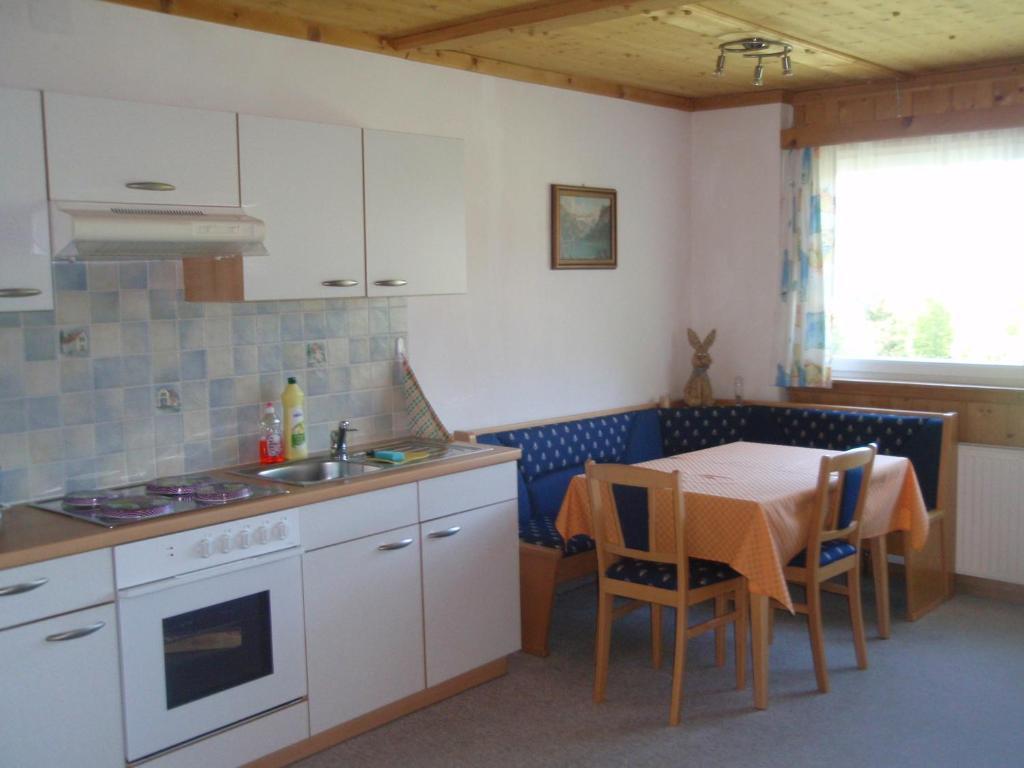 Ferienwohnung Hillbrand Bad Goisern Habitación foto